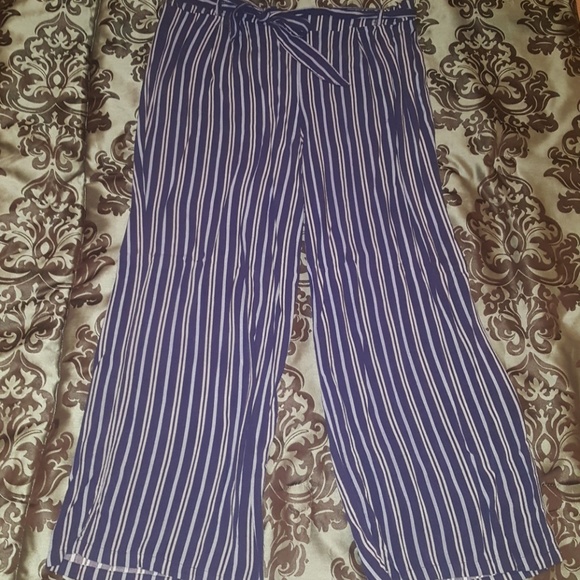 Belted Striped Wide Leg Pants - Picture 1 of 3